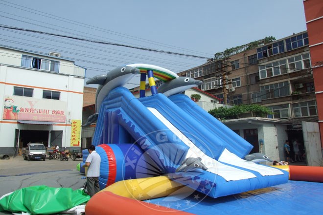抱罗镇充气大滑梯